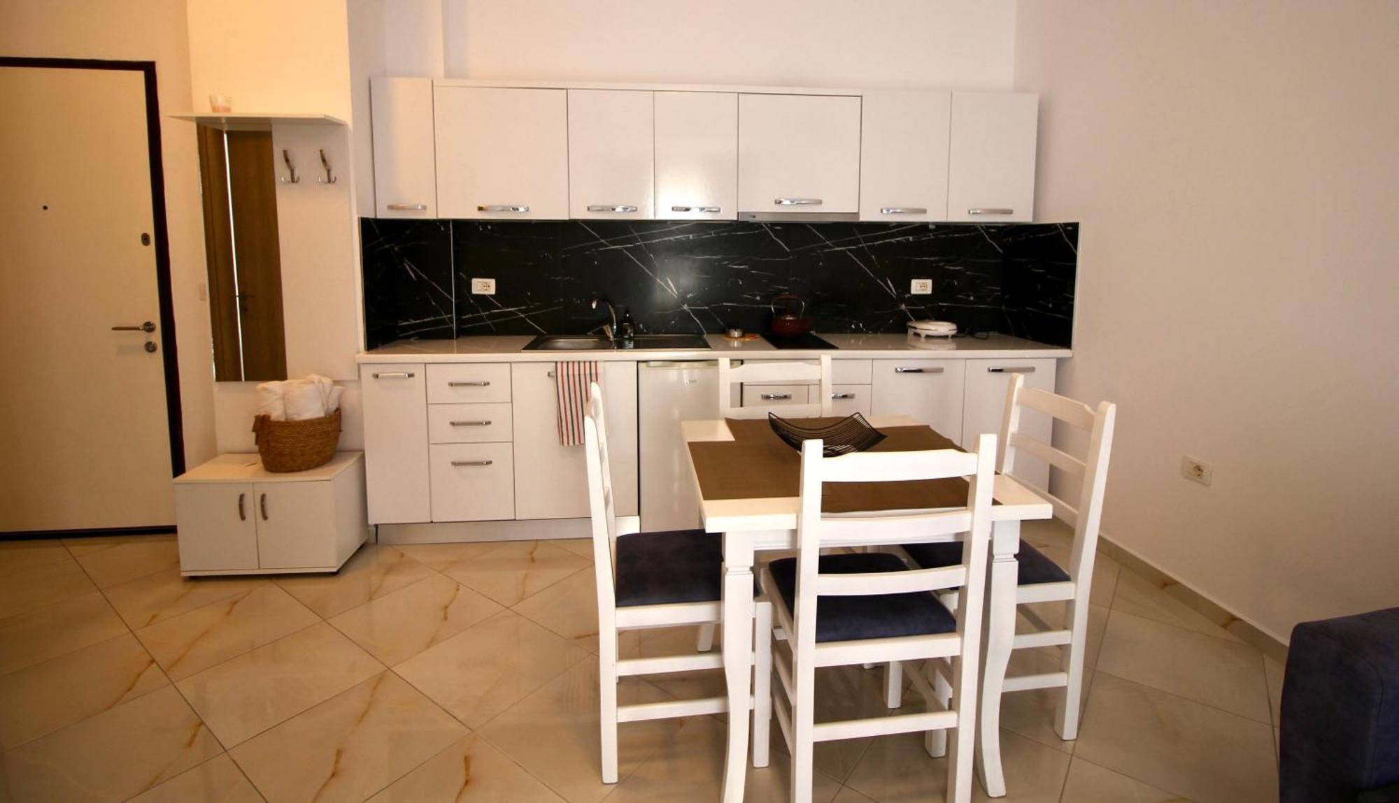Saranda Apartaments Meta Exterior foto
