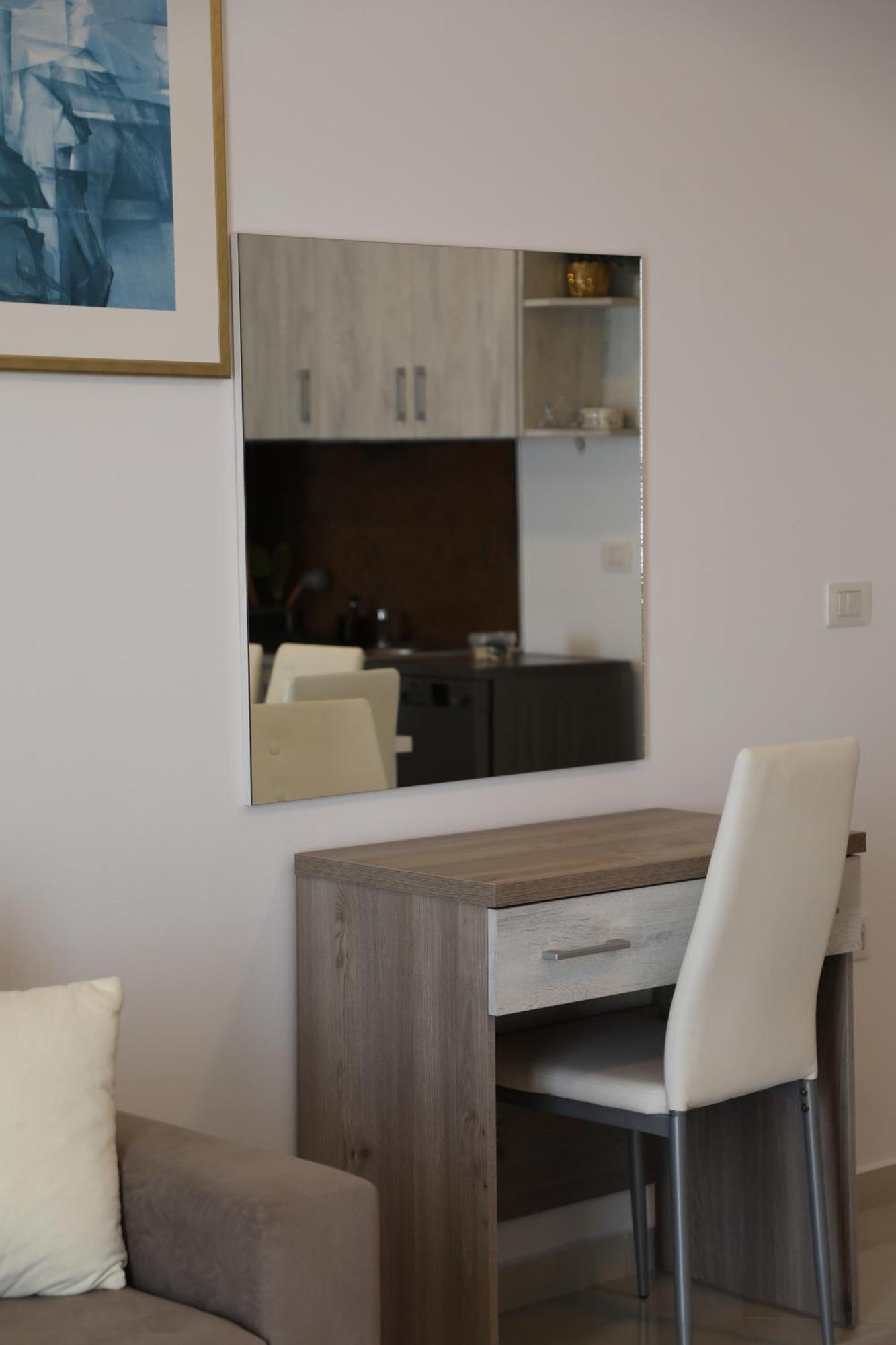Saranda Apartaments Meta Exterior foto
